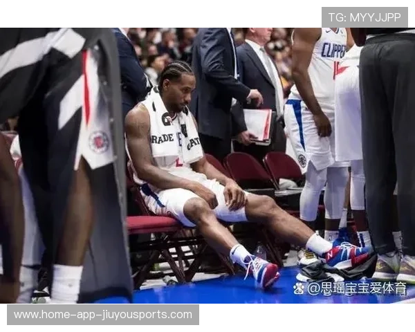 伦纳德再伤！快船赛季要提前结束？，快船正式签约伦纳德