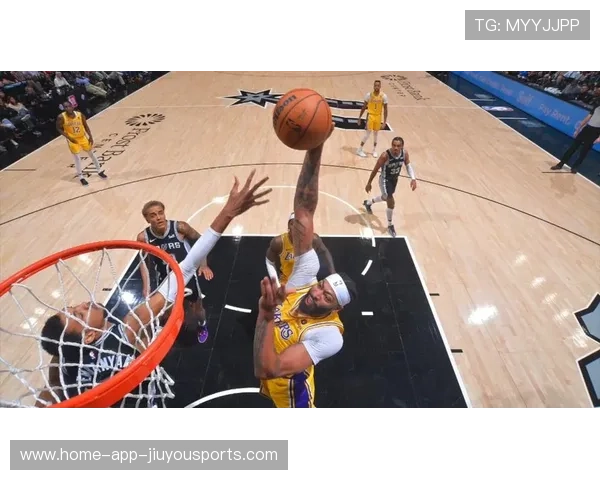 马刺对湖人：谁能在这场比赛中掌控局面？，马刺对湖人的比分预测